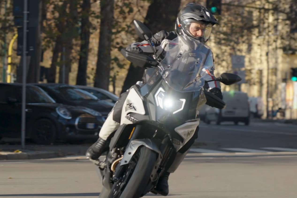 CFMoto 700MT: la moto per tutti +VIDEO+